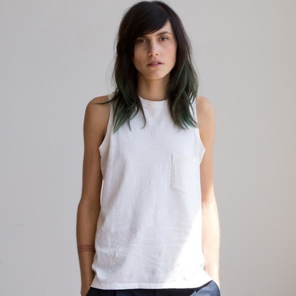 Everlane Langley Fox Muscle Tank - Picture 2 of 7